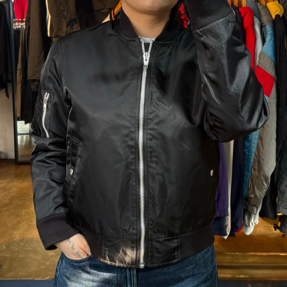 인사일런스 블랙 항공점퍼 상품이미지1