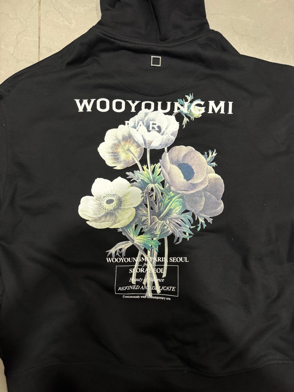 [당일출고,크림판 ] 우영미 플라워 후드티 48사이즈  상품이미지2