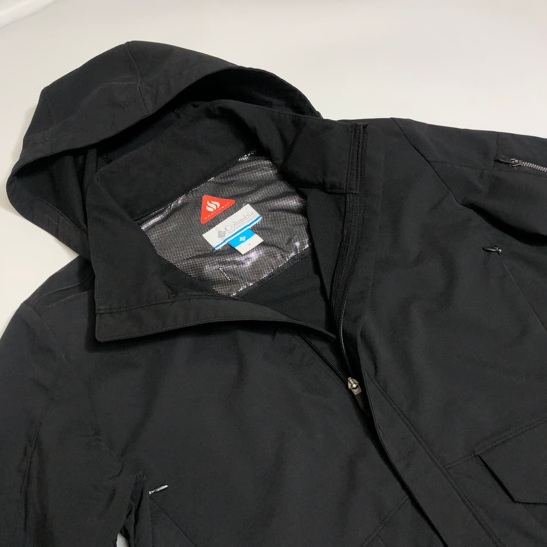 콜롬비아 바람막이 m 상품이미지3