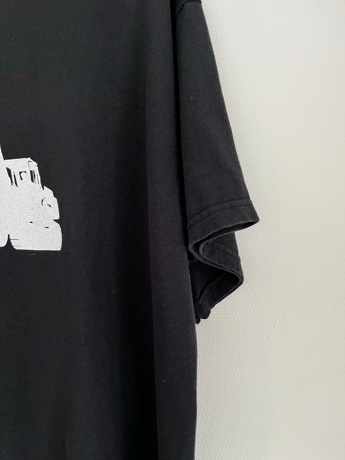 built like no other 90s  t-shirt 상품이미지4