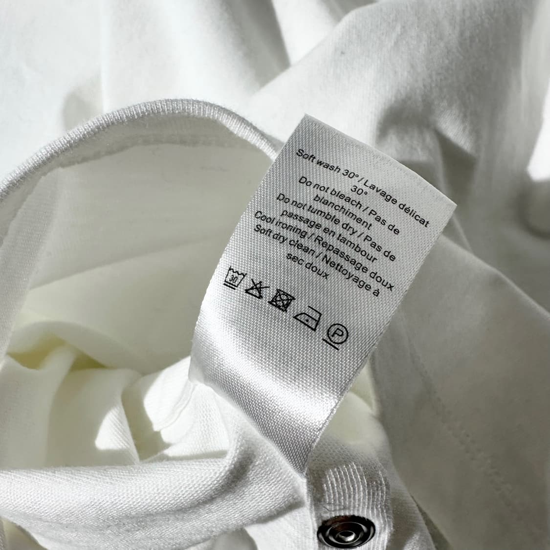 르메르 x 토마가 사이드버튼 프린트 반팔 티셔츠 상품이미지10