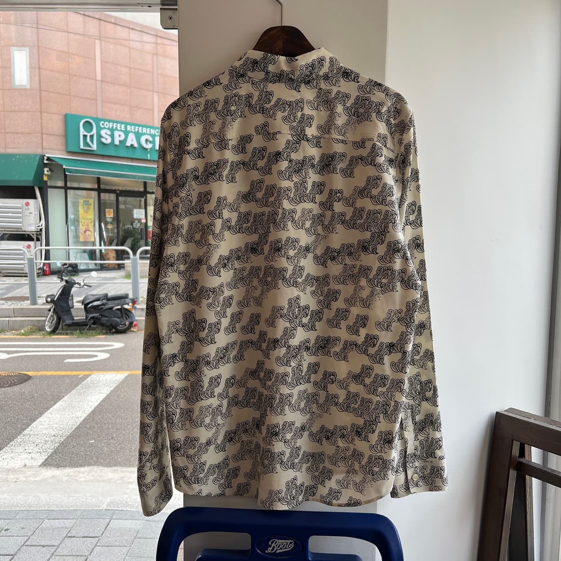 아페쎄 웨이브 프린트 셔츠 상품이미지4