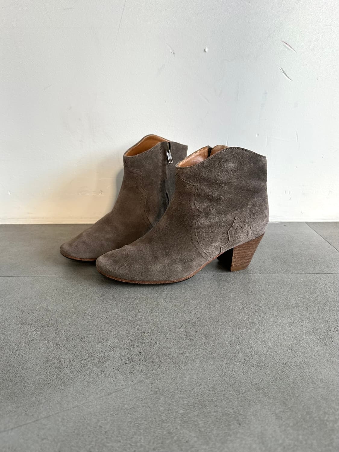 이자벨마랑 웨스턴 스웨이드 앵클부츠 상품이미지3