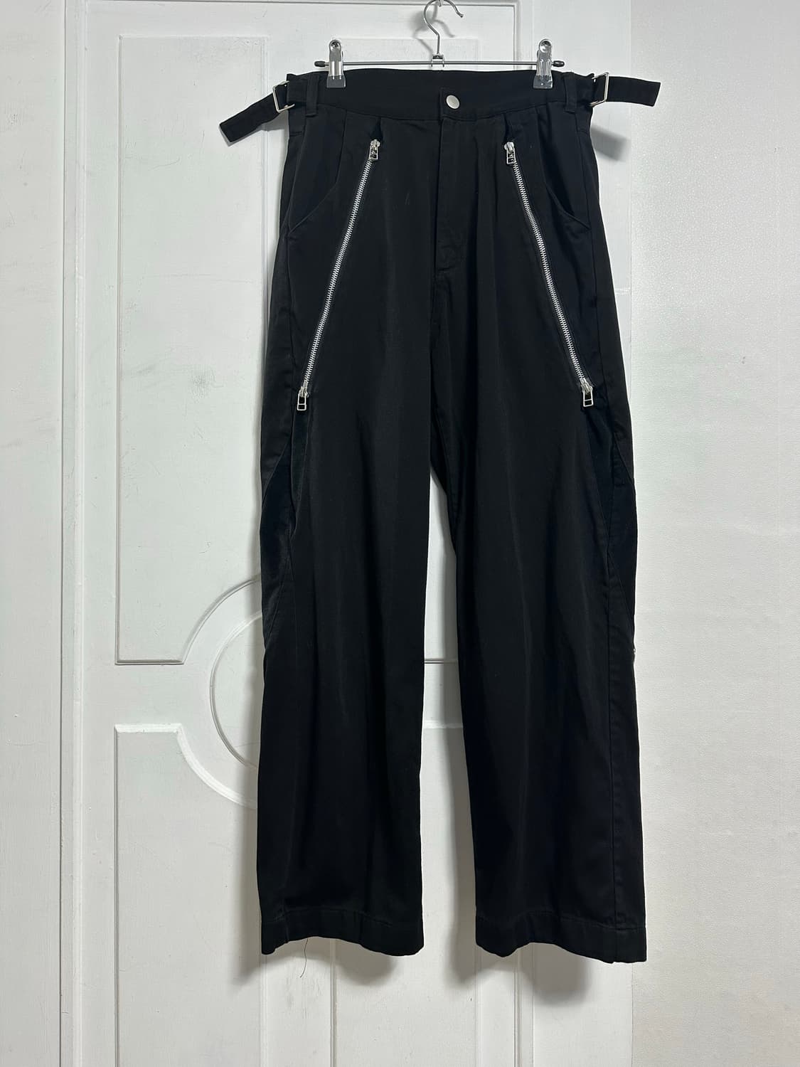 해칭룸 지퍼 팬츠 상품이미지1