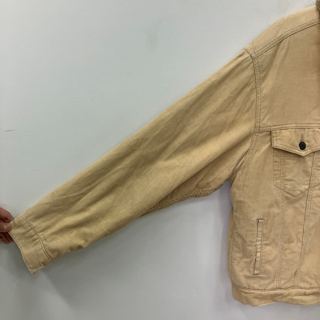 리바이스 베이지 코듀로이 쉐르파 트러커 자켓 M 상품이미지6