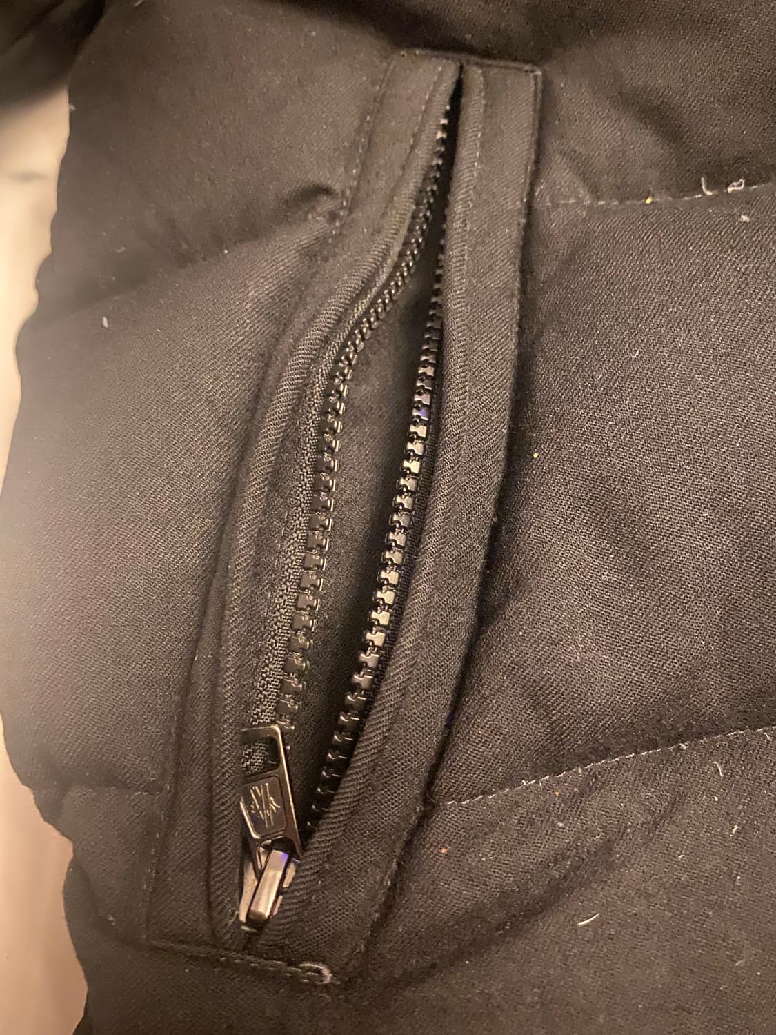 [정품] 몽클레어 베제르 다운 패딩자켓 1사이즈남녀공용 상품이미지5