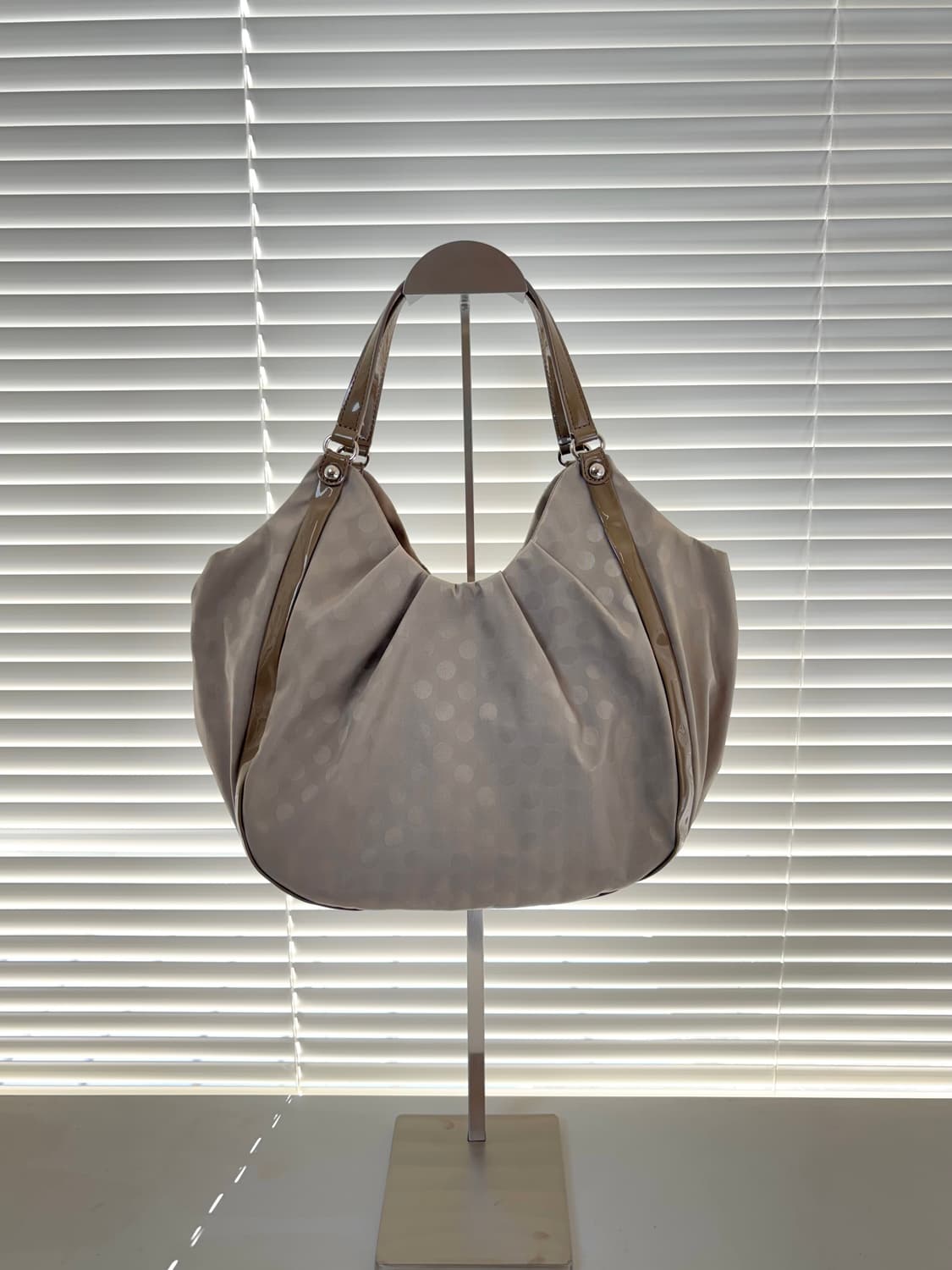 Y’SACCS 요지야마모토 도트 토트백 상품이미지3