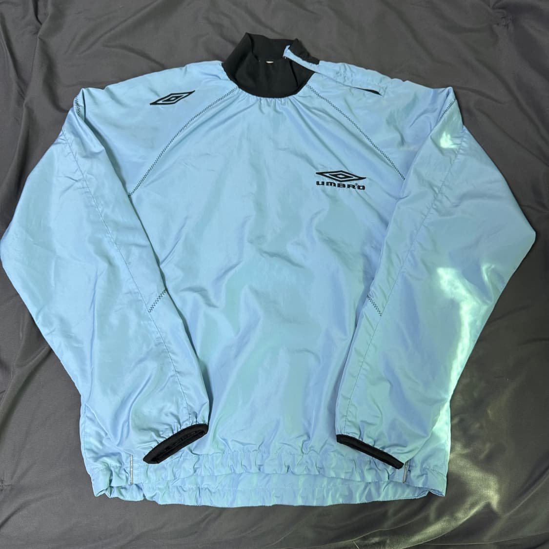 엄브로 웜업 상품이미지1