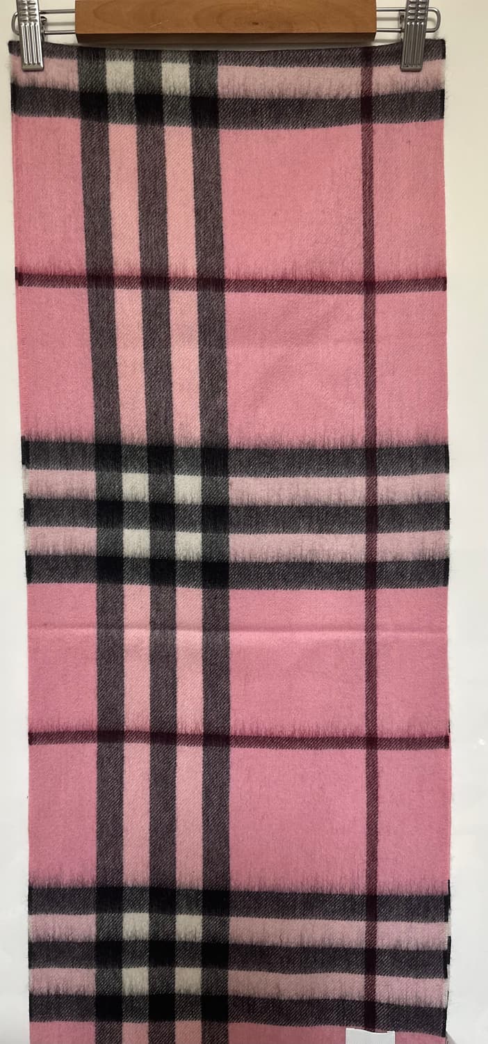 버버리 핑크 체크 캐시미어 머플러 상품이미지4