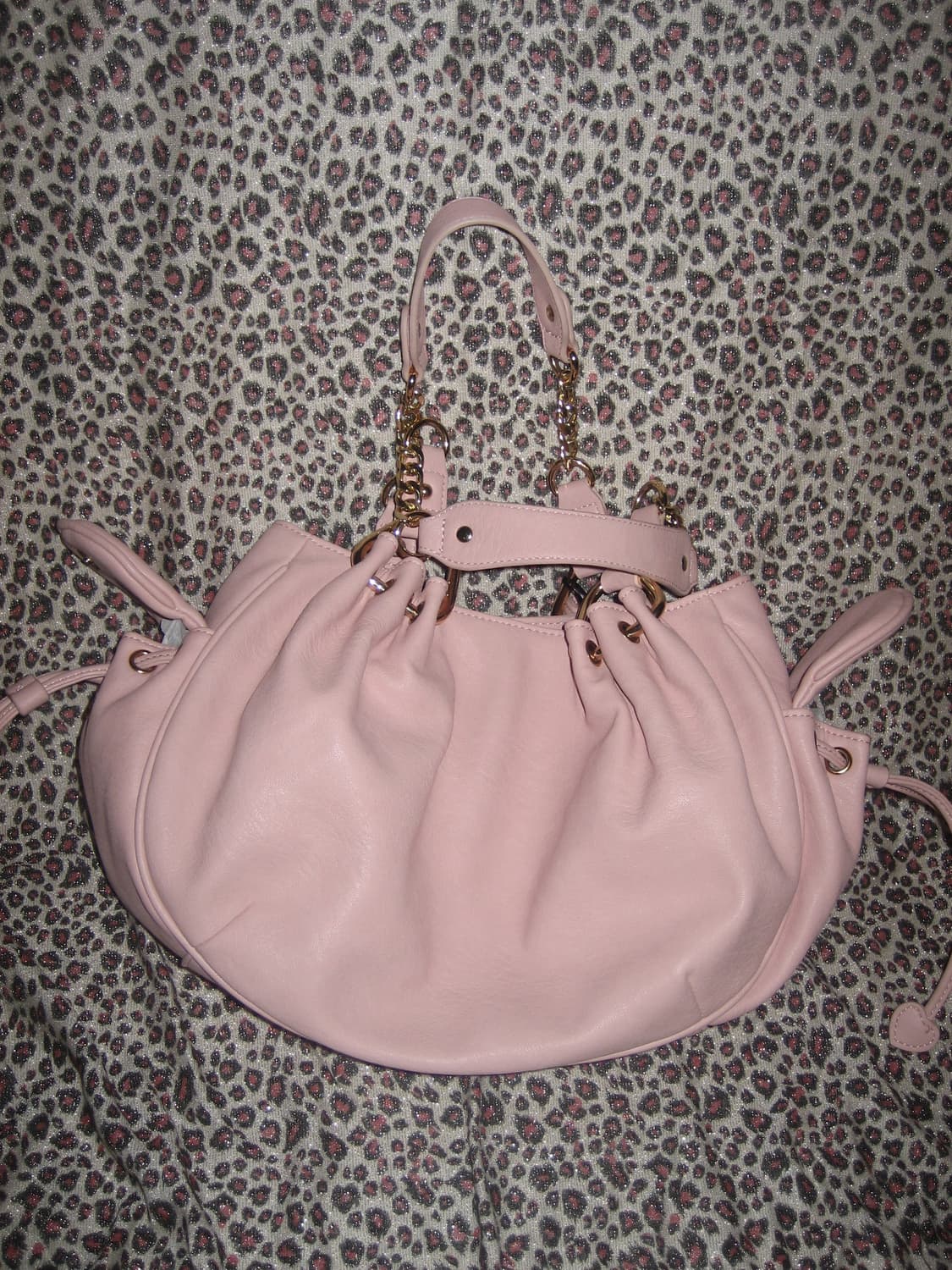 (예약중) 쥬시 꾸뛰르 하트 열쇠 챰 핑크 레더 숄더백 상품이미지6