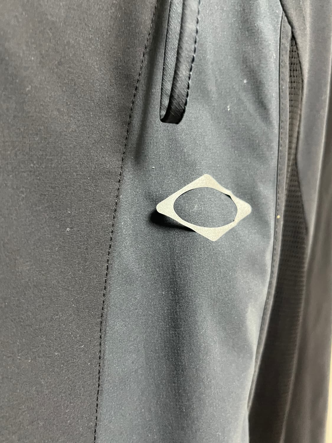 미스치프 SS 컬러블록 윈드브레이커 블랙 상품이미지3