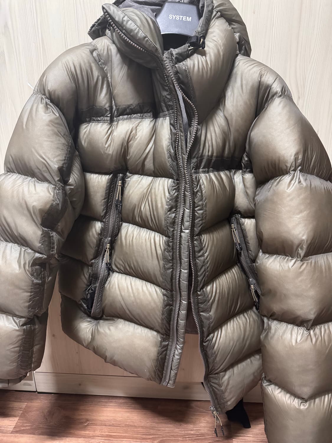 언어펙티드 LS 후드 패딩 L 팝니다 상품이미지1