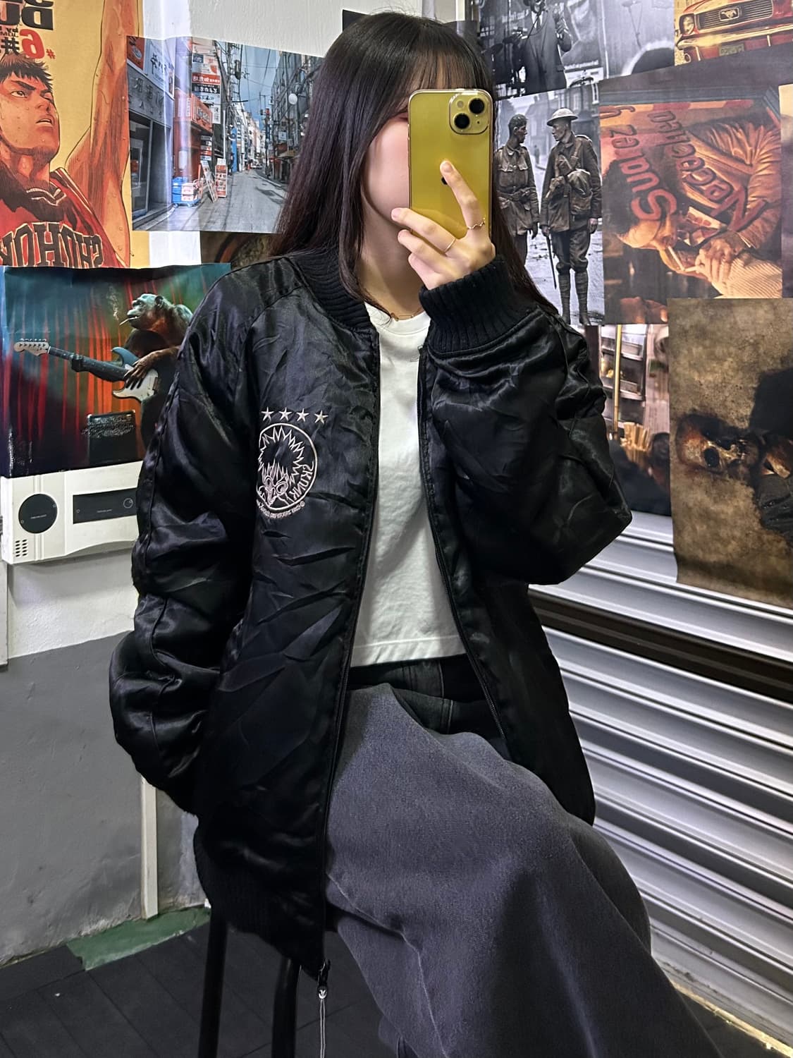 MISCHIEVOUS 블랙 자수 봄버 자켓 M 상품이미지2