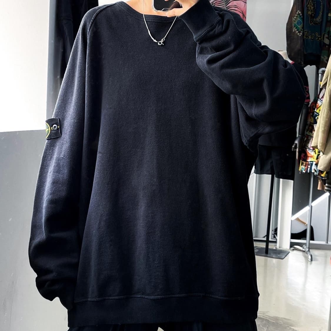 스톤 아일랜드 21s/s 올드이펙트 와펜 크루넥맨투맨 상품이미지1