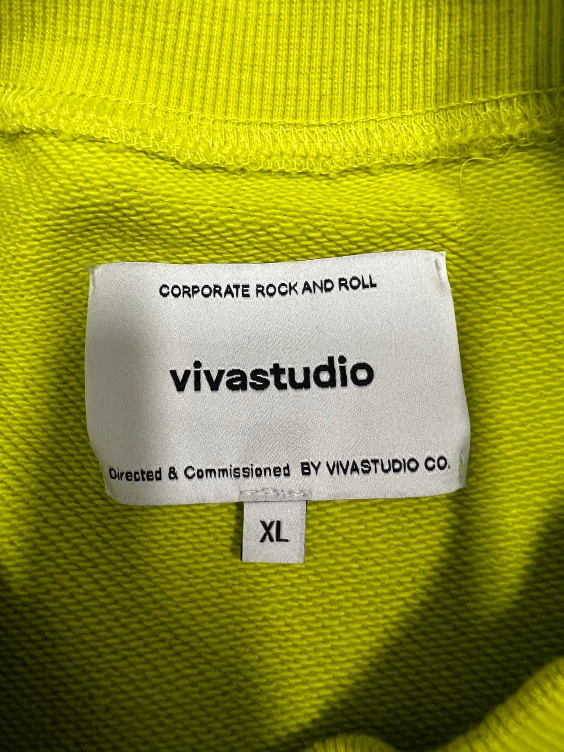 (XL) 비바스튜디오 바이노럴 맨투맨 상품이미지3