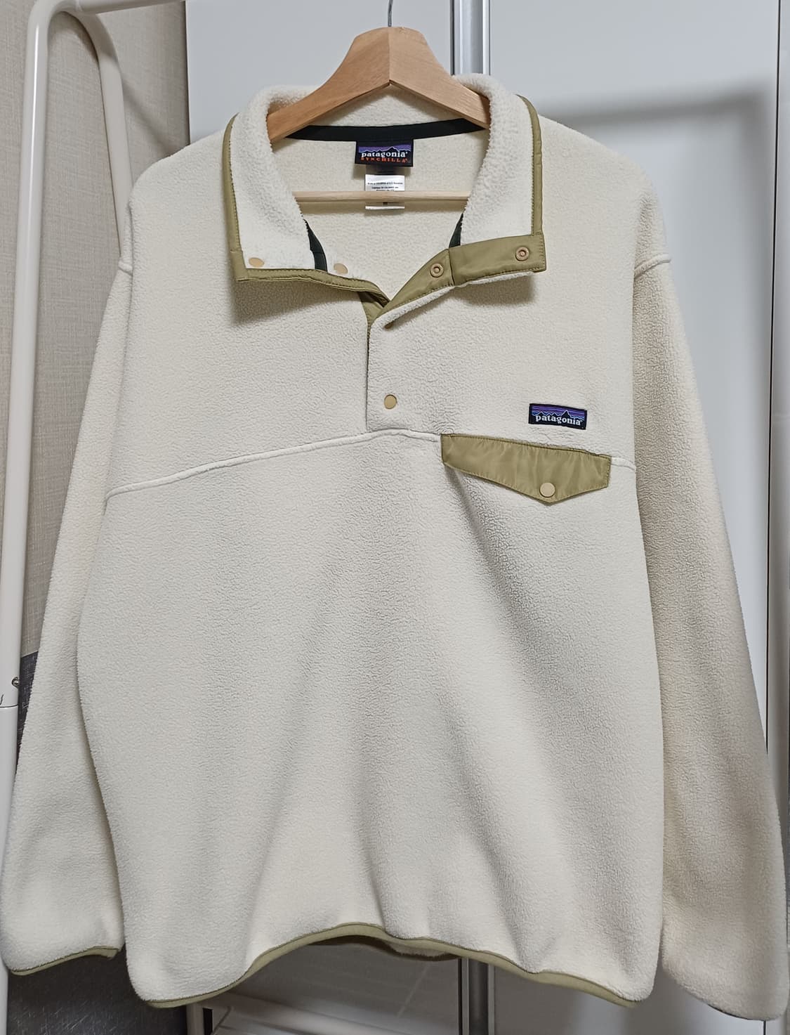 [M] 파타고니아 신칠라 스냅티 내추럴 / 올리브 상품이미지1