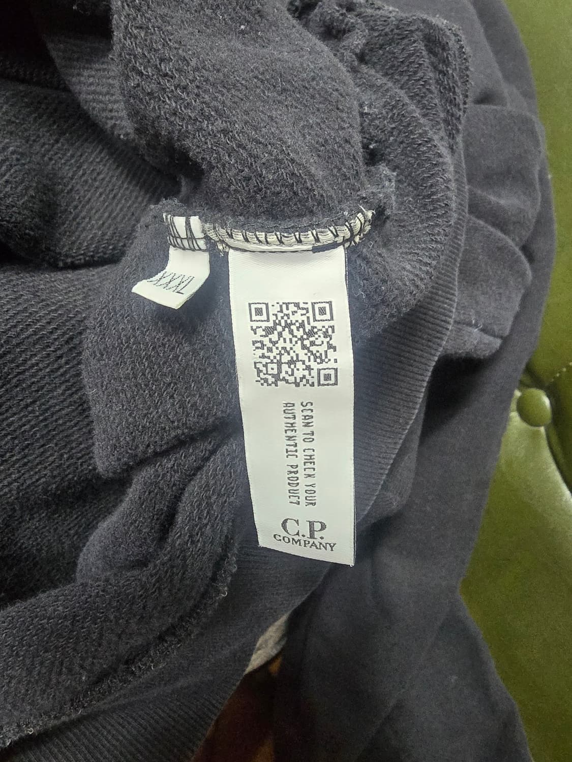 cp컴퍼니 맨투맨 xxxl 상품이미지4