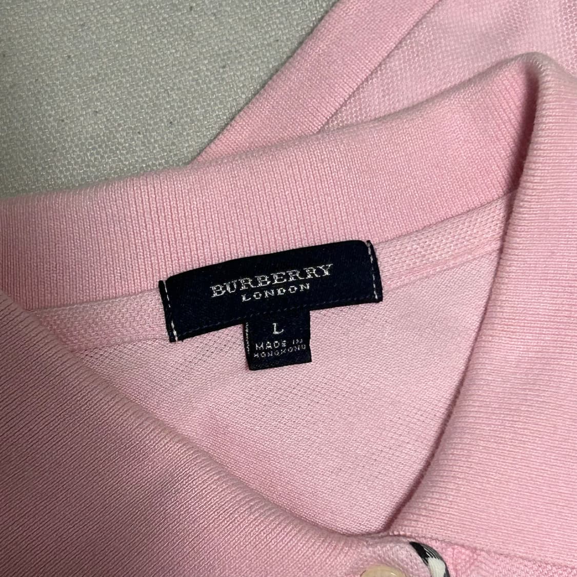 L 버버리 여성용 핑크 반팔 카라티  상품이미지4
