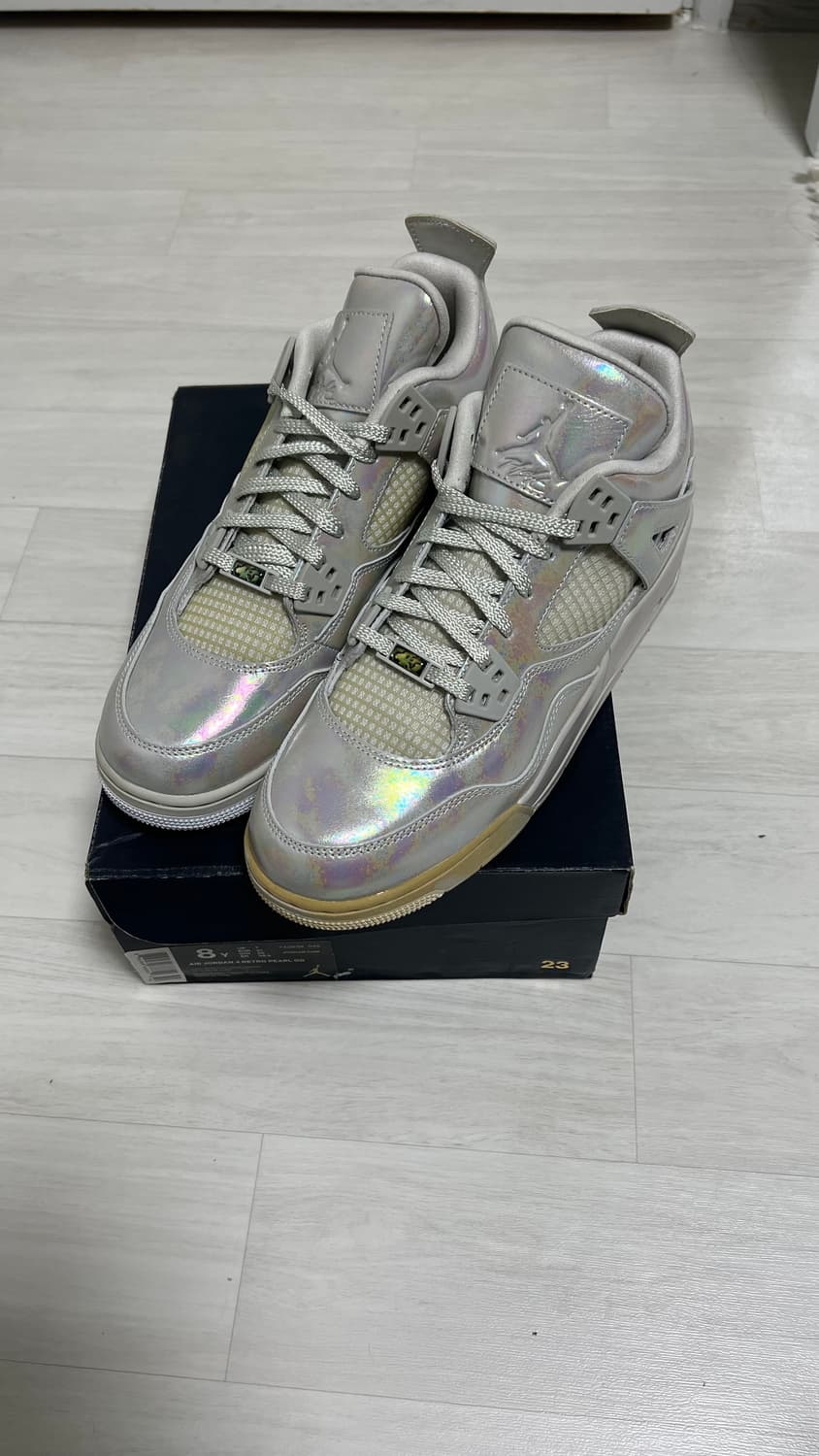 우먼 260 조던 4 펄 화이트 상품이미지1