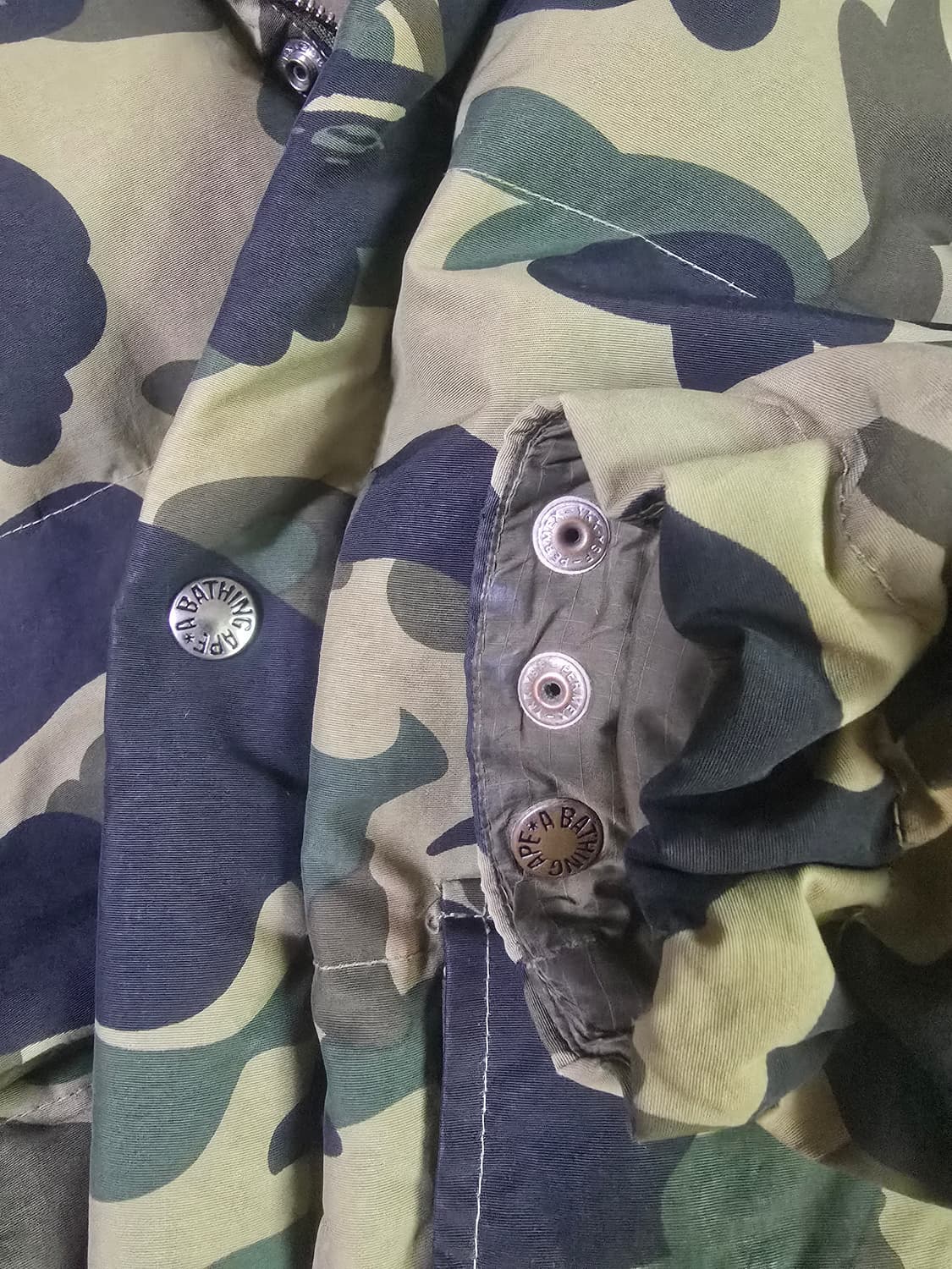 베이프 다운패딩 상품이미지2