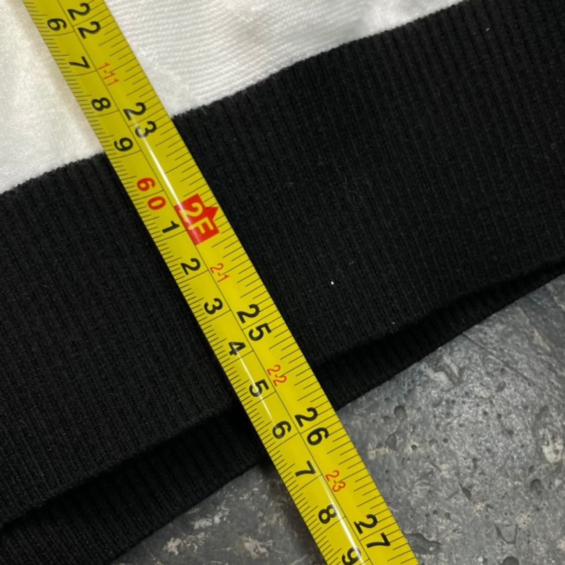 100 까스텔바작 니트집업 상품이미지7