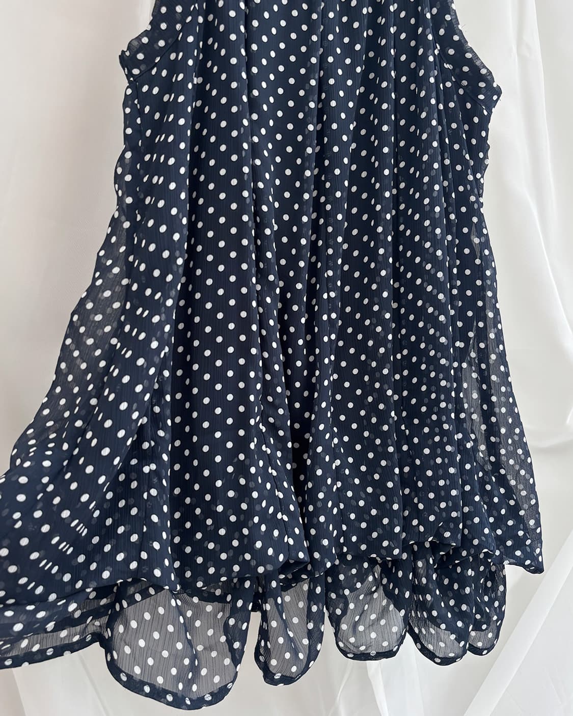 navy polka dot folding sleeveless 상품이미지5