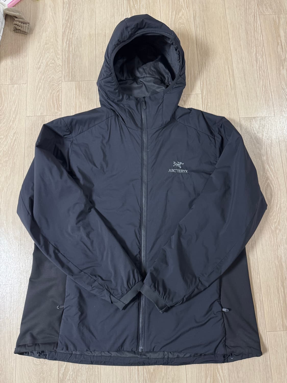 2XL 아크테릭스 아톰 후디 바람막이 블랙 / lt 세륨 상품이미지1