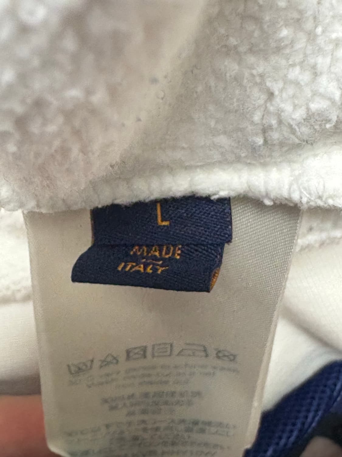 루이비통 버질아블로 3D 포켓 후드티 상품이미지4