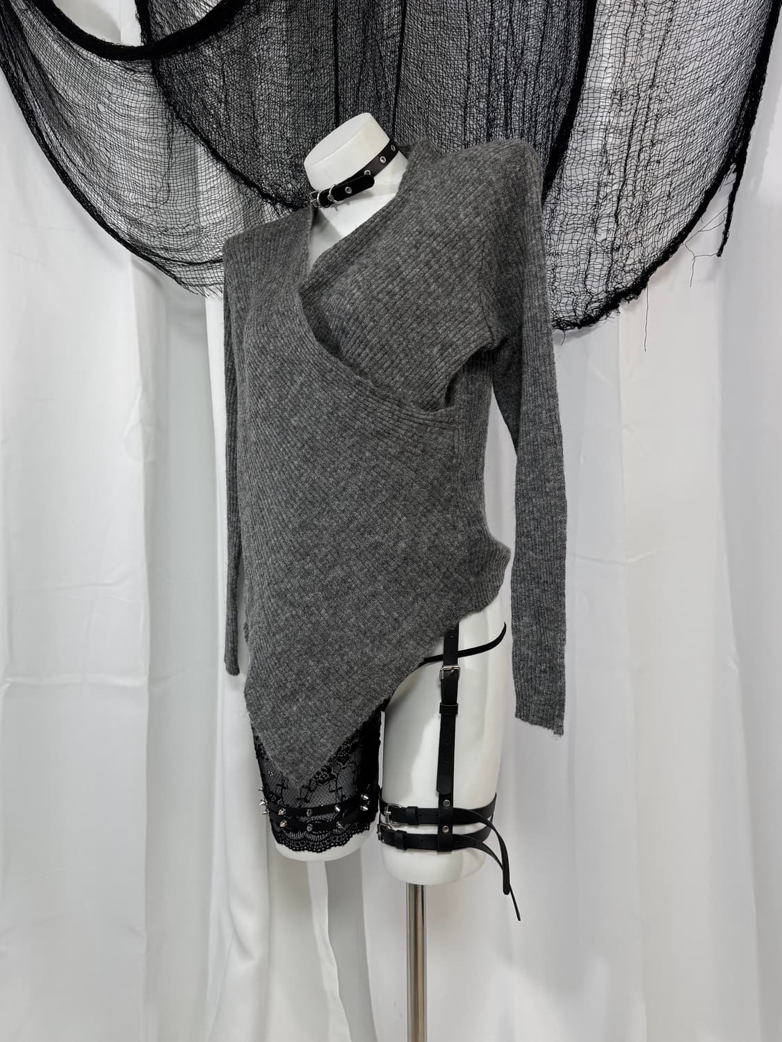 gray detail knit 상품이미지3