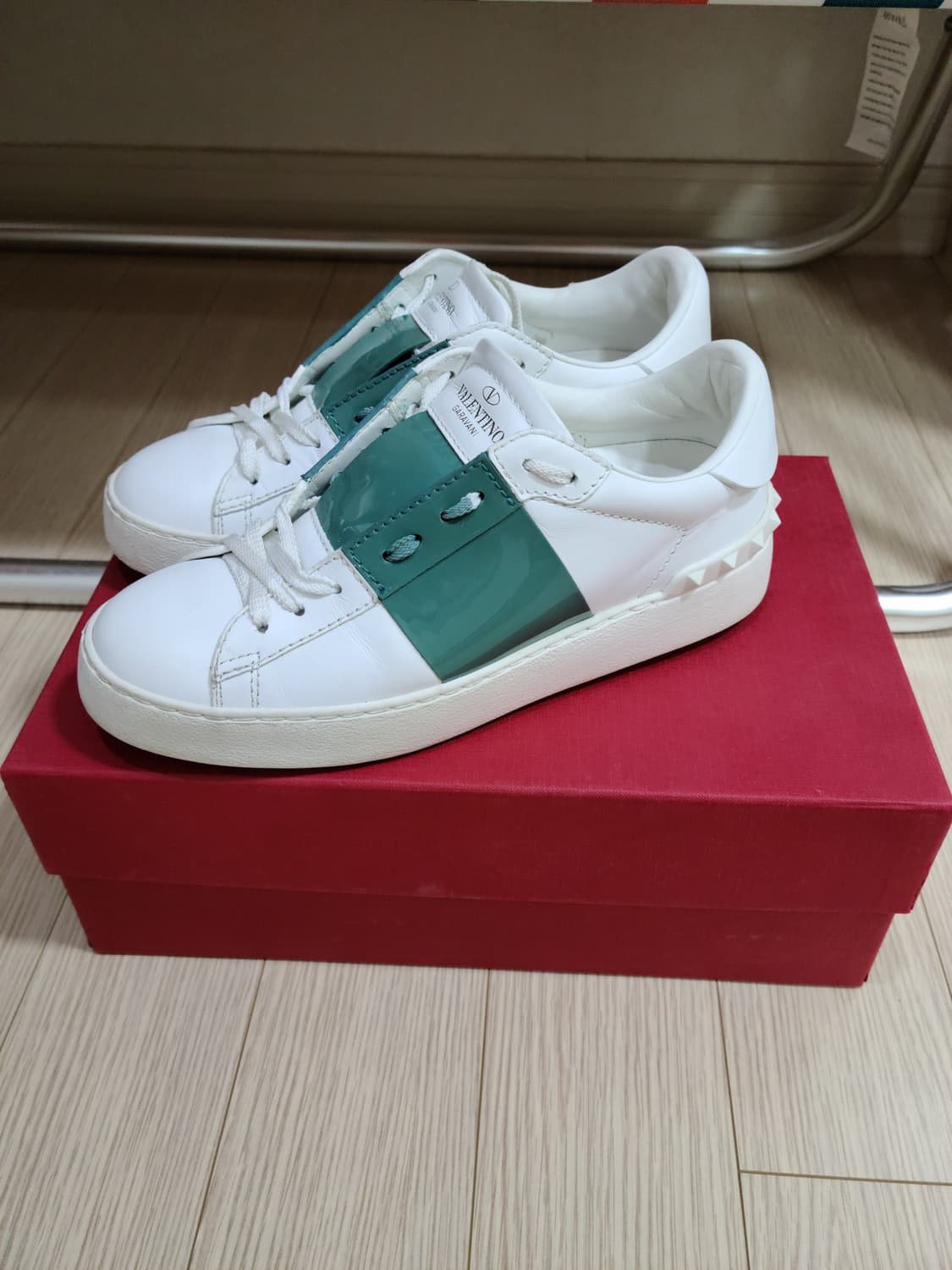 발렌티노 히든 스니커즈 유광 녹색(36) 상품이미지4