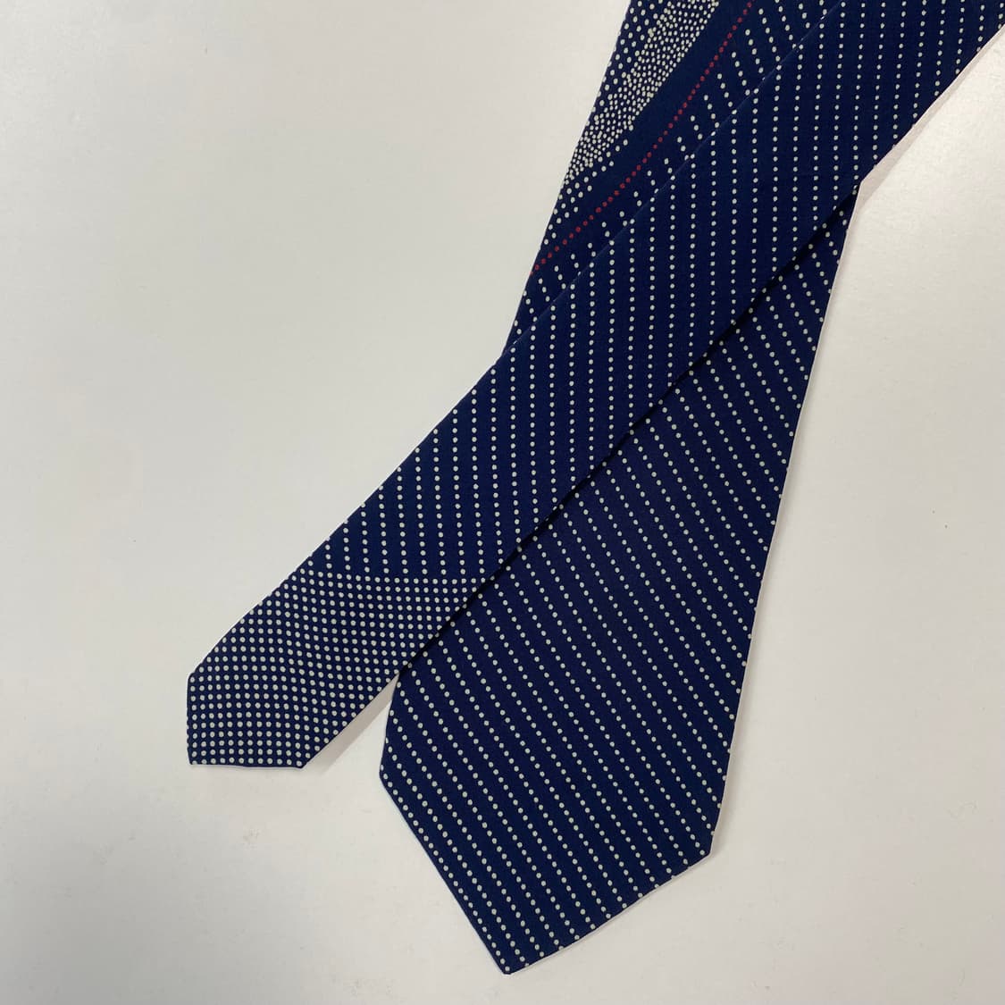 니나리치(NINA RICCI) 명품 정품넥타이 8.7cm 상품이미지2