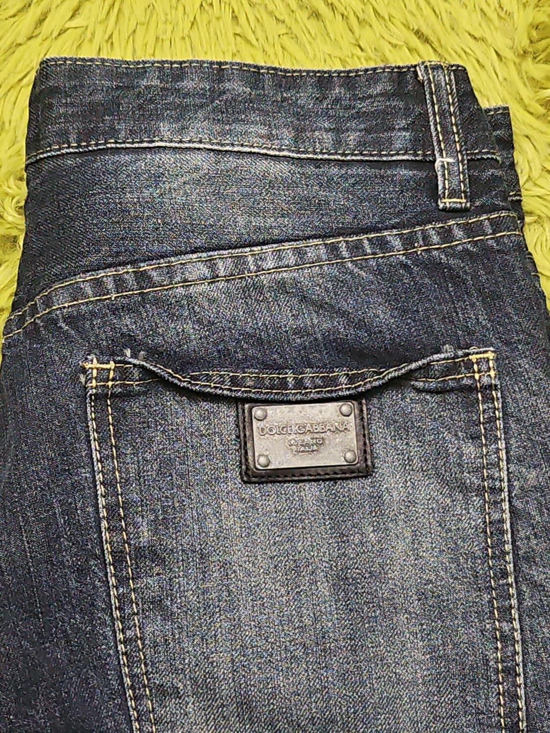 돌체앤가바나 메탈 플레이트 다크워싱 데님 상품이미지2