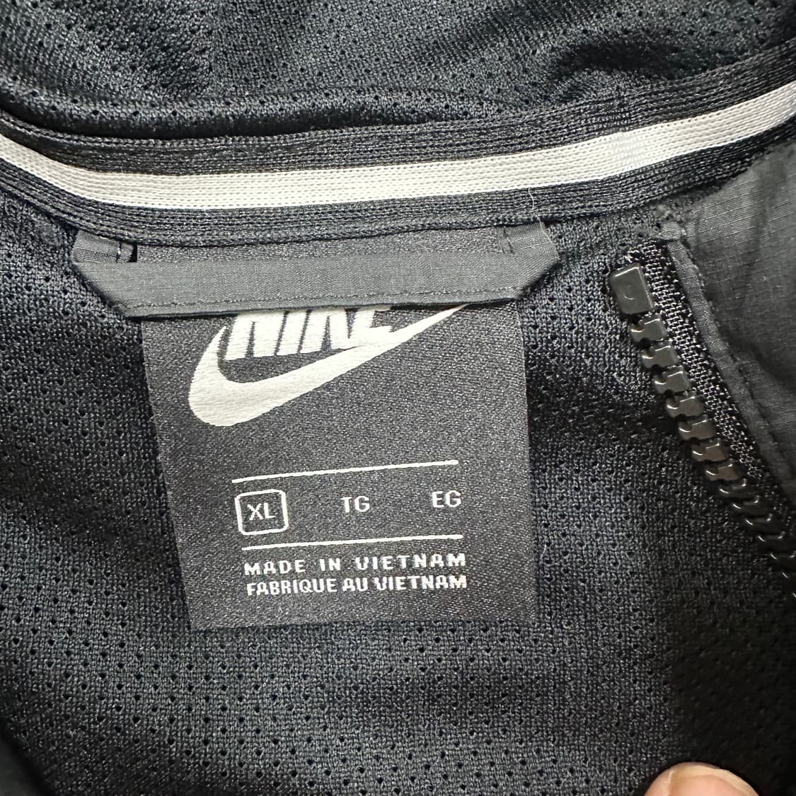✨ (바배) 나이키 윈드러너 블랙 바람막이 (13-14) 상품이미지3