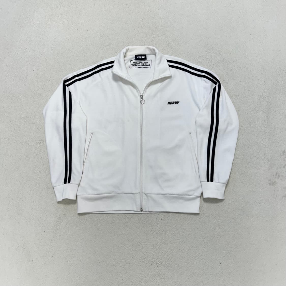 Nerdy white velvet jersey 상품이미지4