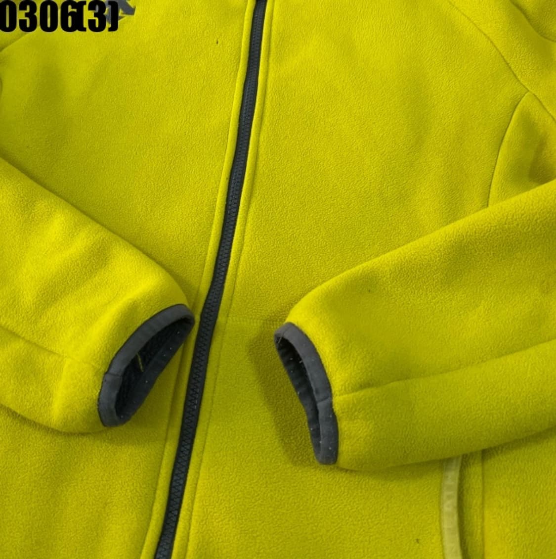 데상트 플리스 자켓 상품이미지4