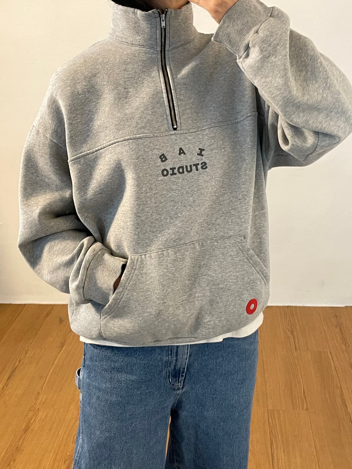 IAB 스튜디오 반집업 맨투맨  상품이미지10