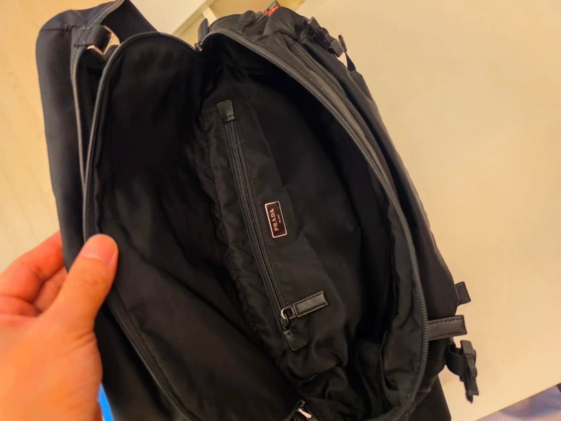 프라다 바이커백 라지 2vh991 상품이미지3