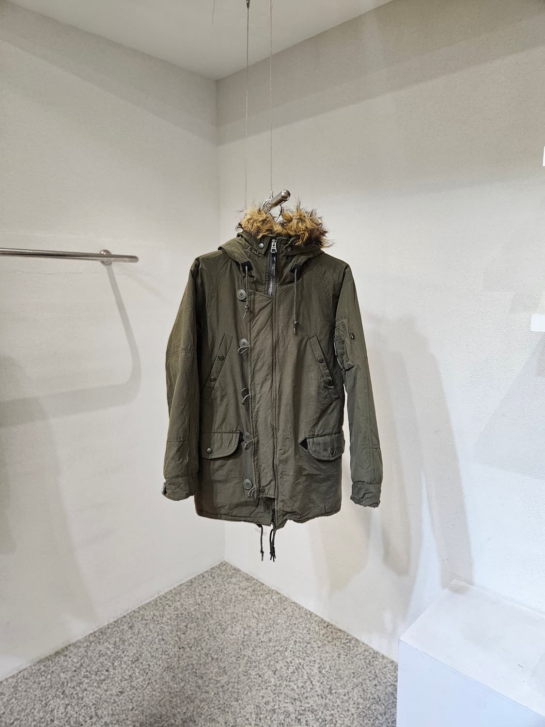 알파인더스트리 N-B3 후드퍼 야상점퍼 상품이미지1