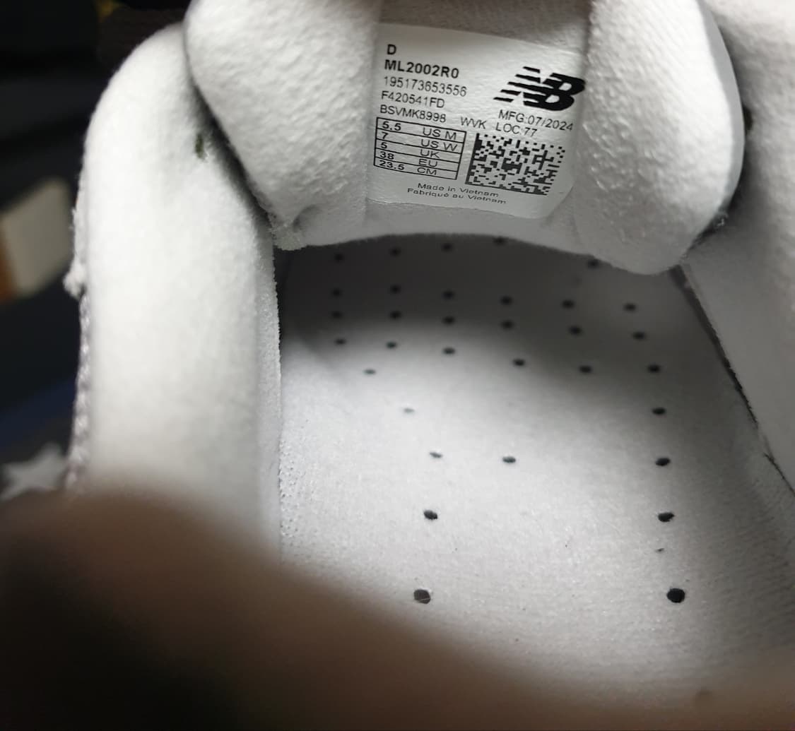 뉴발란스 2002R 스니커즈 그레이 (235) 상품이미지7