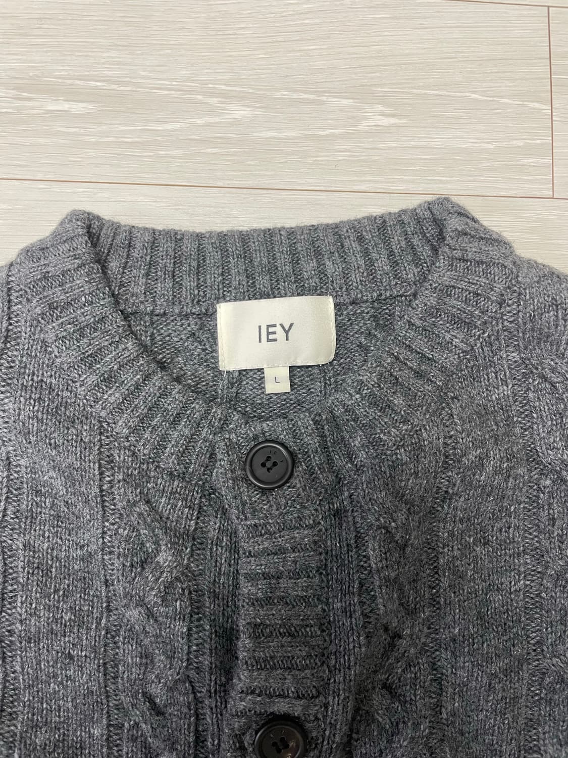 IEY(이에이) ELBOW PATCH DOUBLE-LIP CARDIGAN 상품이미지2
