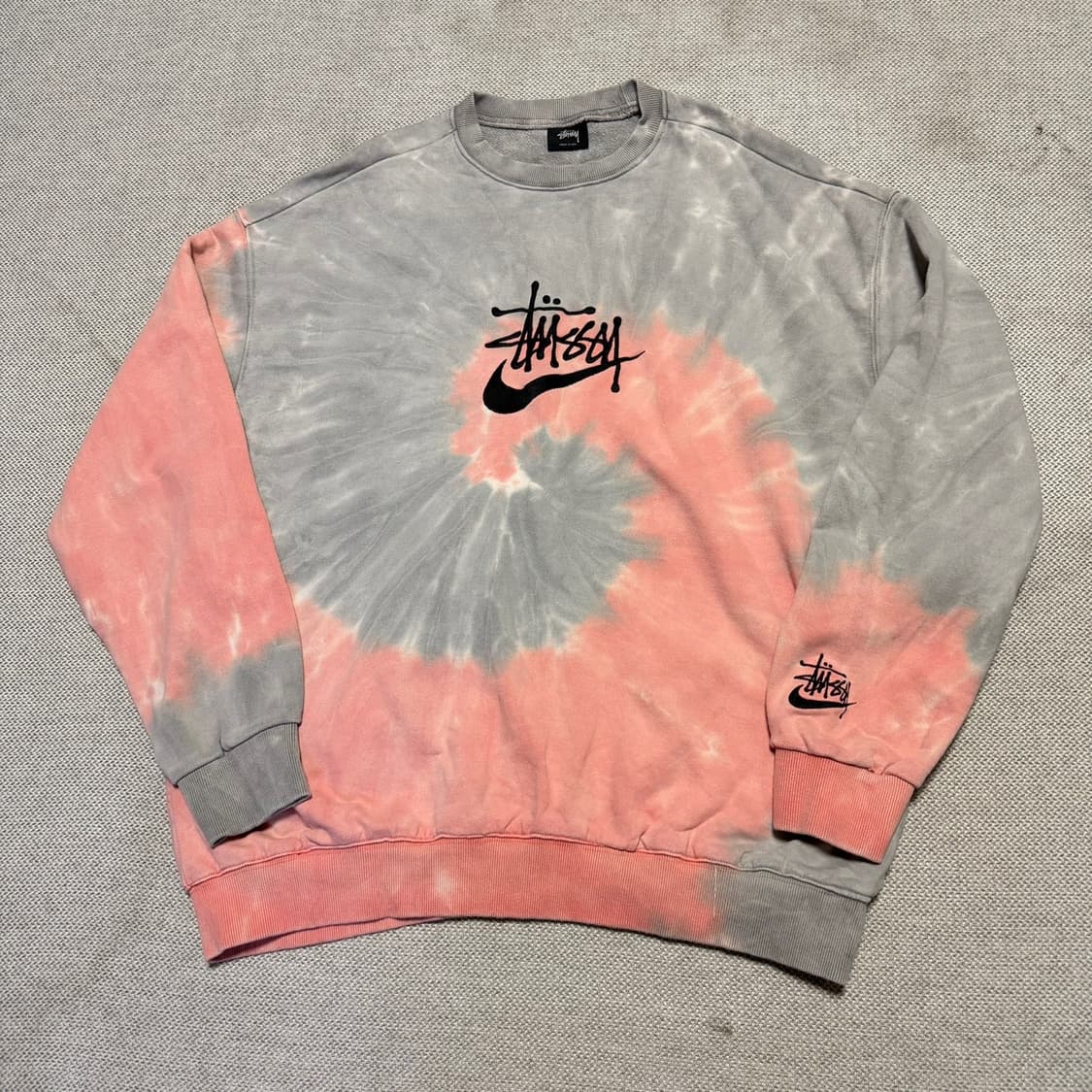 스투시 나이키 타이다이 맨투맨 상품이미지1
