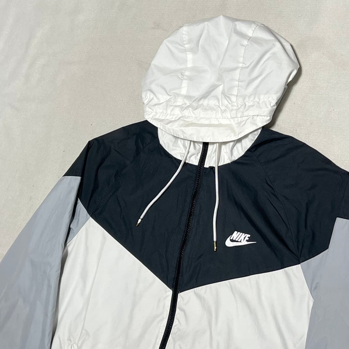 XL 나이키 퓨츄라 윈드브레이커 바람막이 상품이미지1
