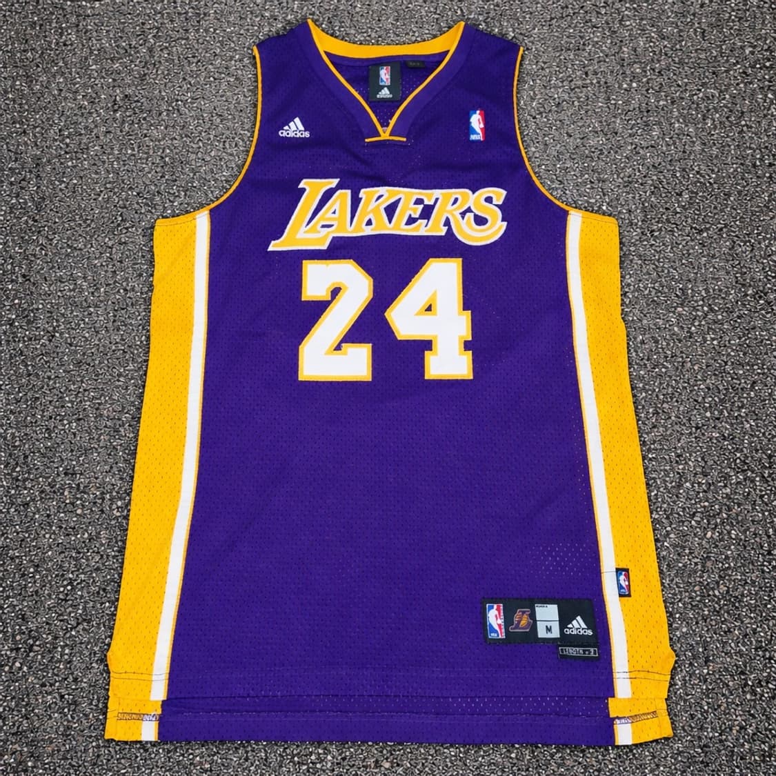 아디다스 NBA 레이커스 코비 브라이언트 유니폼 상품이미지1