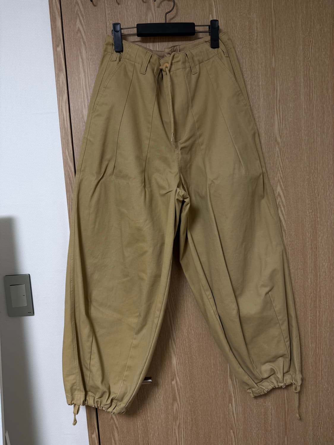 트래블 벌룬핏 와이드 팬츠 상품이미지1