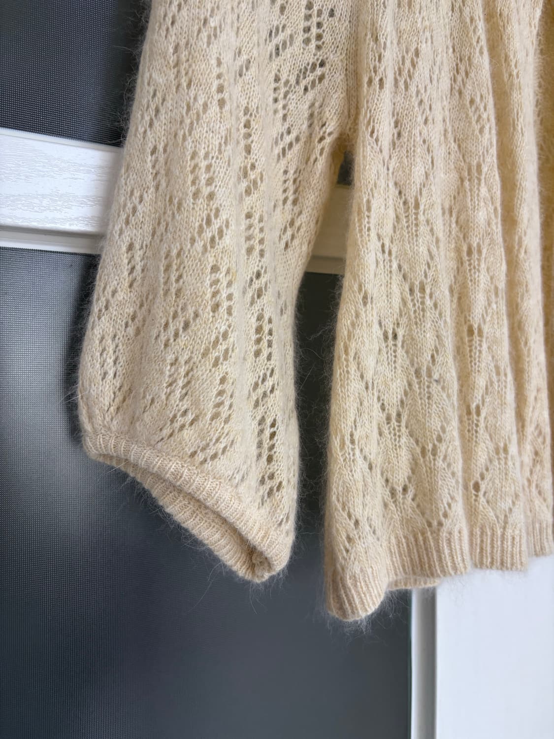 연한 베이지 앙고라 가디건 상품이미지4
