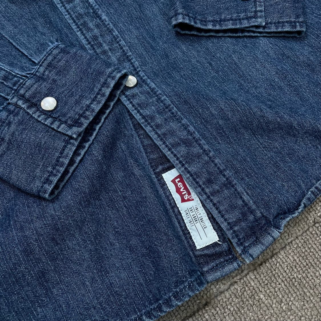 levis 리바이스 우먼스 웨스턴 데님 셔츠  상품이미지4