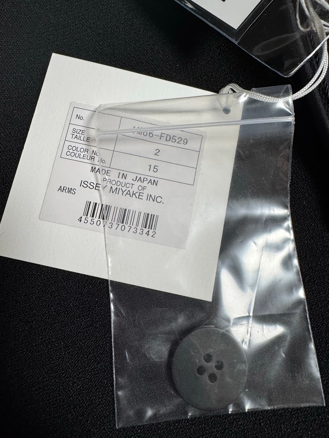 이세이미야케 암스 자켓 블랙 상품이미지10