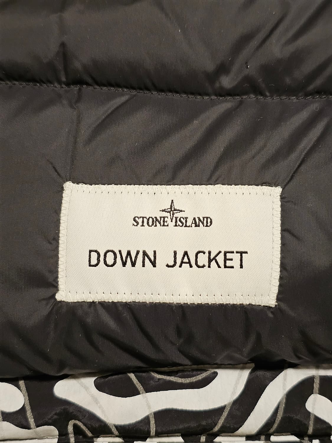 스톤아일랜드 주니어 리플렉티브 패딩 아노락 6Y 상품이미지8