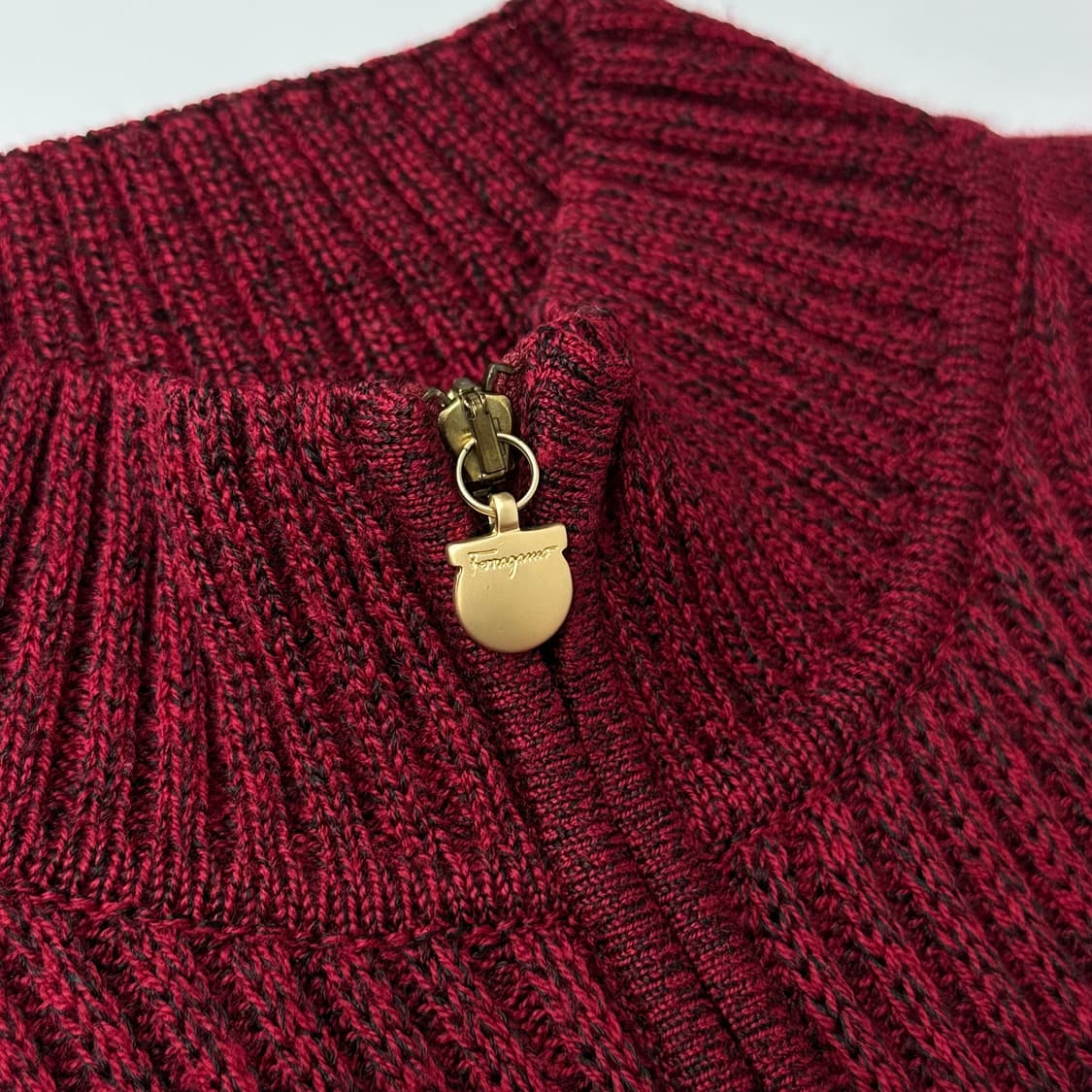 페라가모 로고집업 니트 원피스 상품이미지3