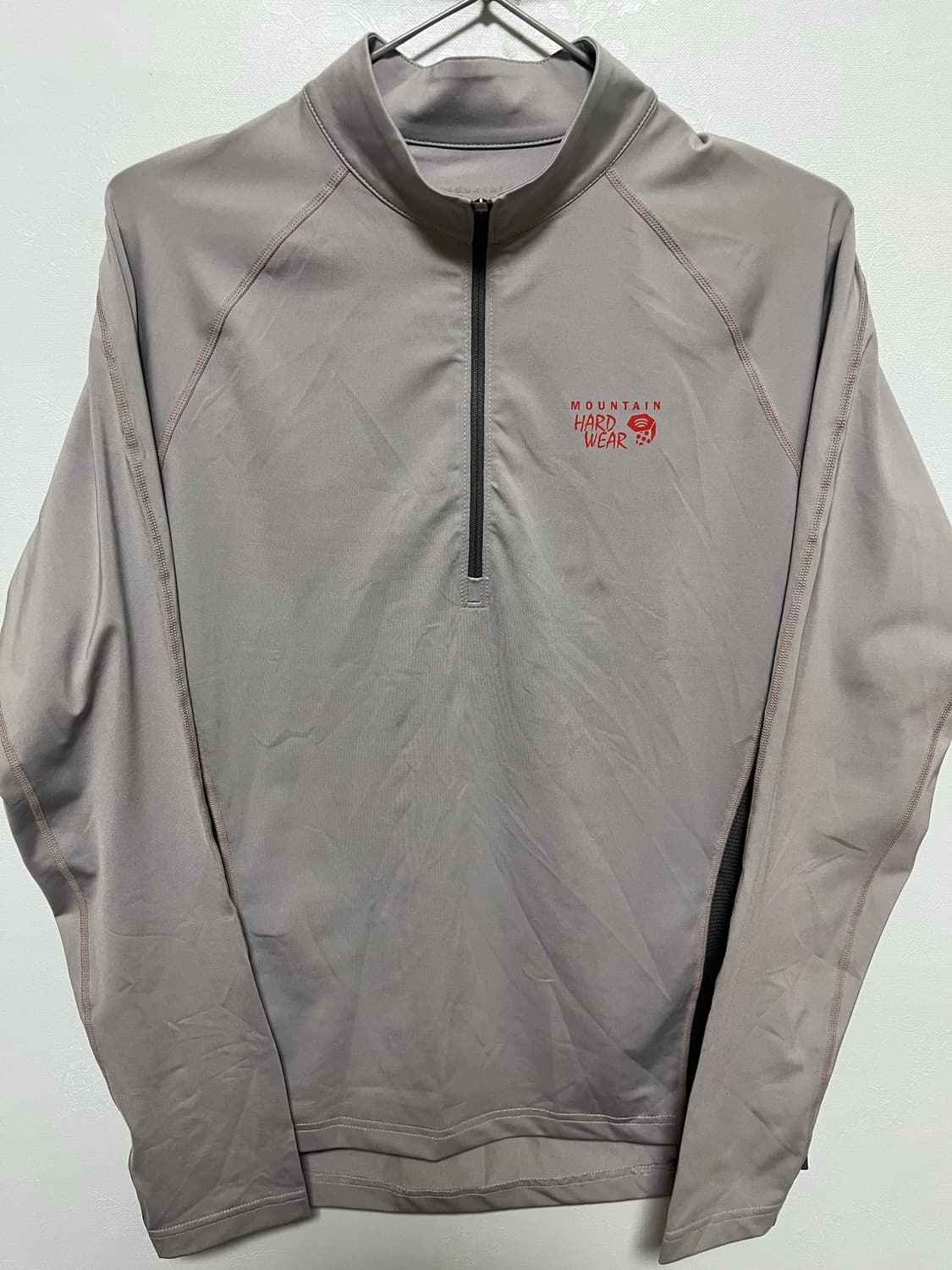 마운틴하드웨어 하프집업 긴팔티 그레이 상품이미지1